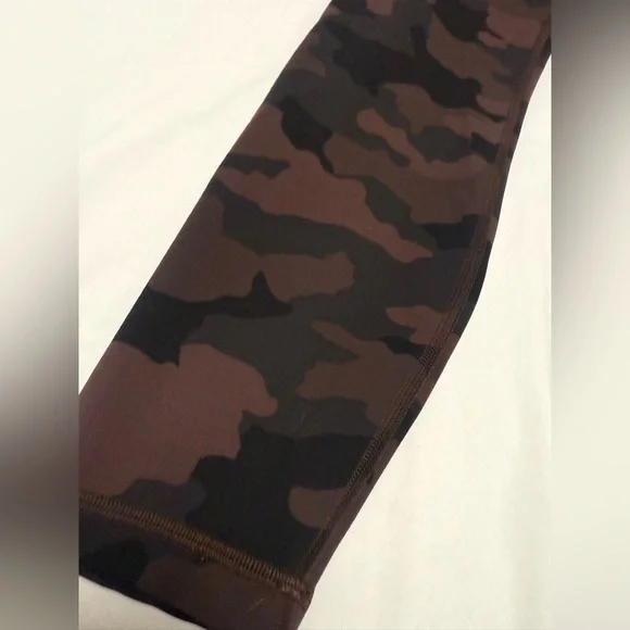 Lululemon Wunder Train High-Rise Tight 25" - Picture 4 of 9